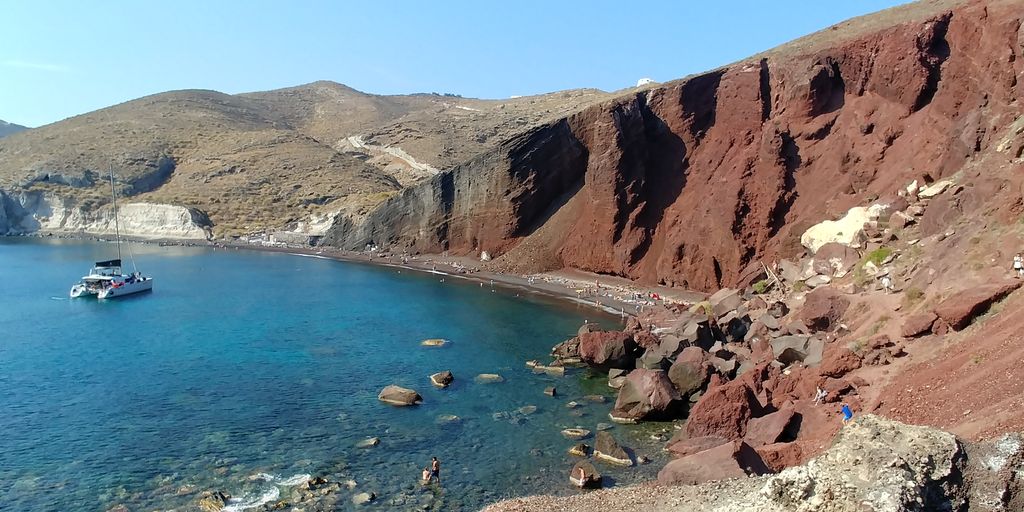 red beach santorin