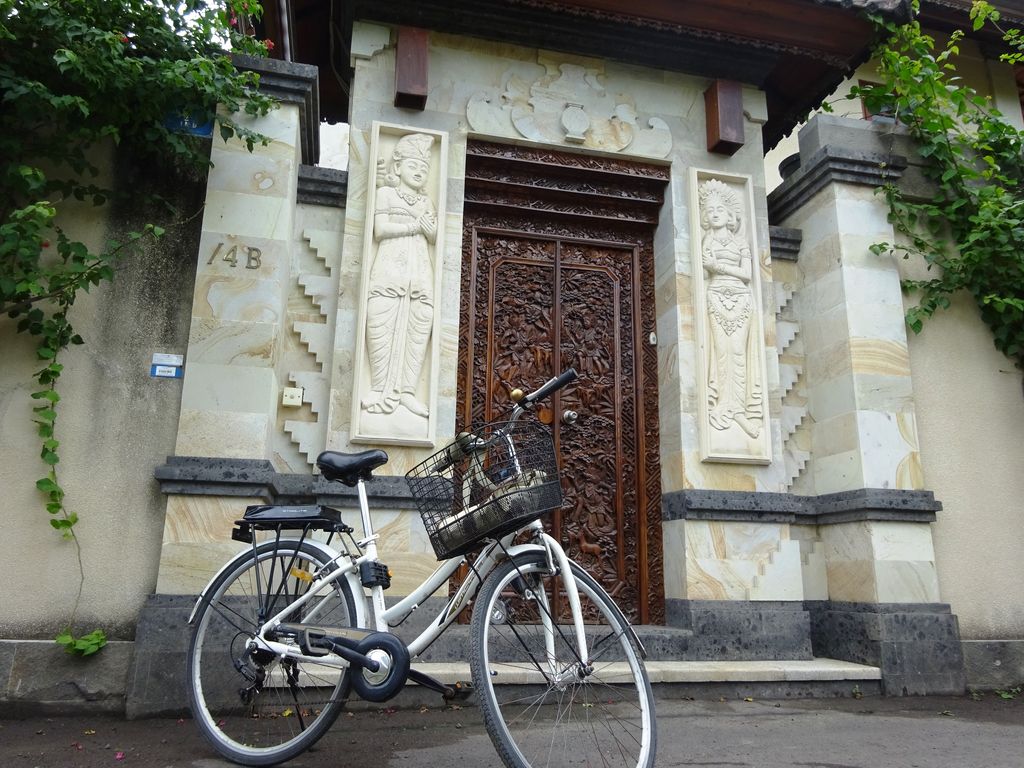 balade velo rues de sanur