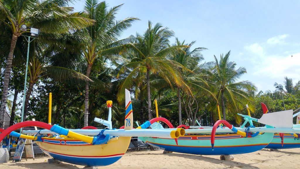 bali jukung sanur plage