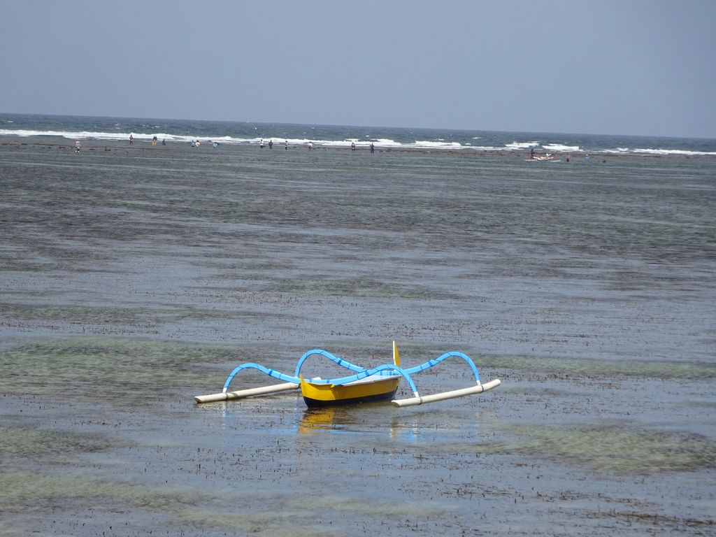 bateau balancier pirogue bali prahu