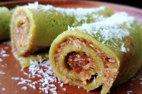crepe balinaise au sucre de coco et noix de coco rapée