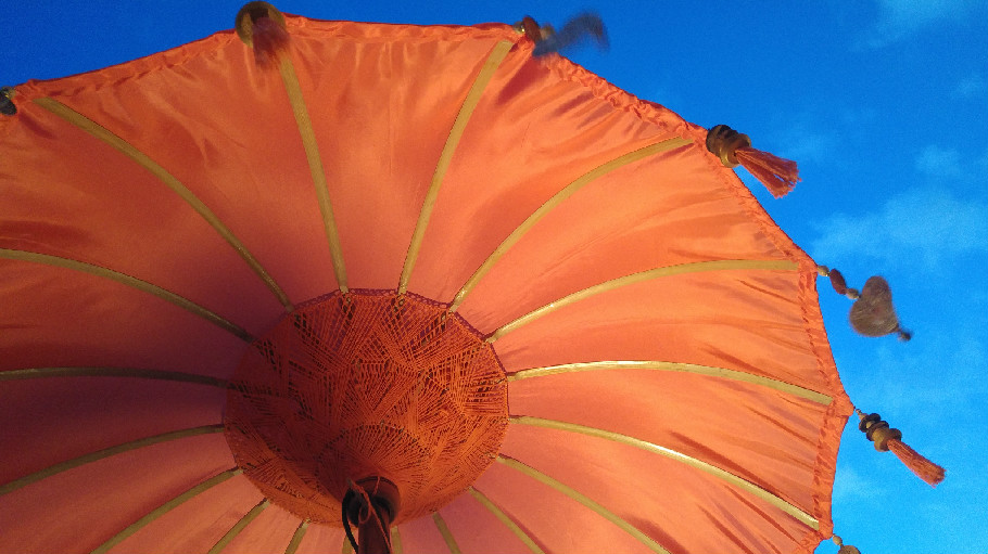 parasol balinais