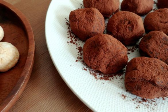 assiette de truffes tiramisu et amaretti