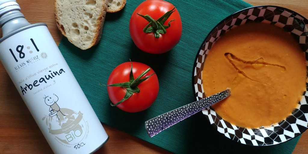 gaspacho tomate et huile d'olive