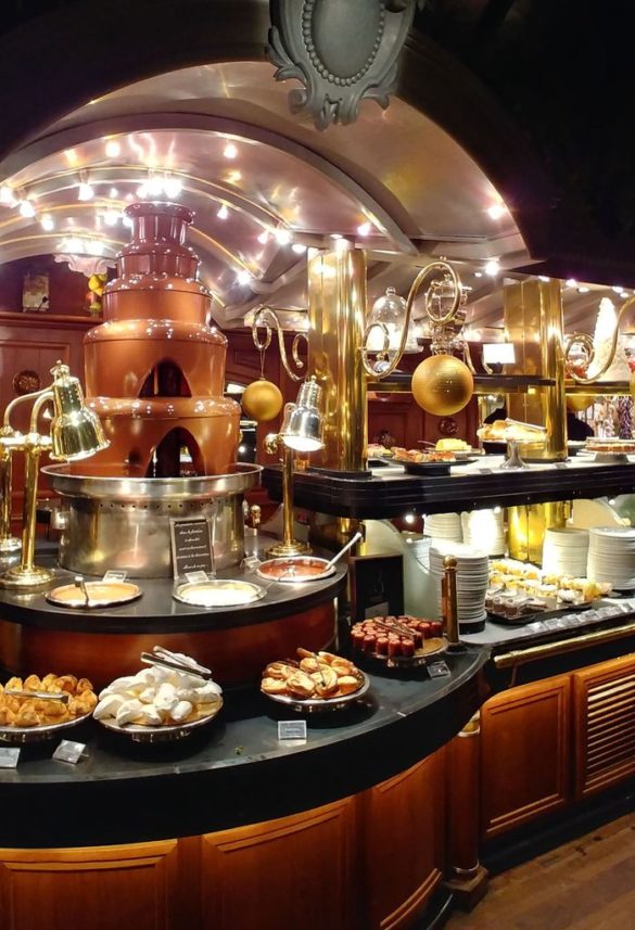Les Grands Buffets restaurant d