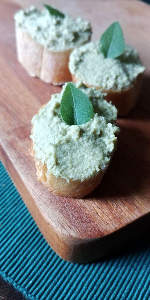 recette-pistounade-toast-apero-tartiner