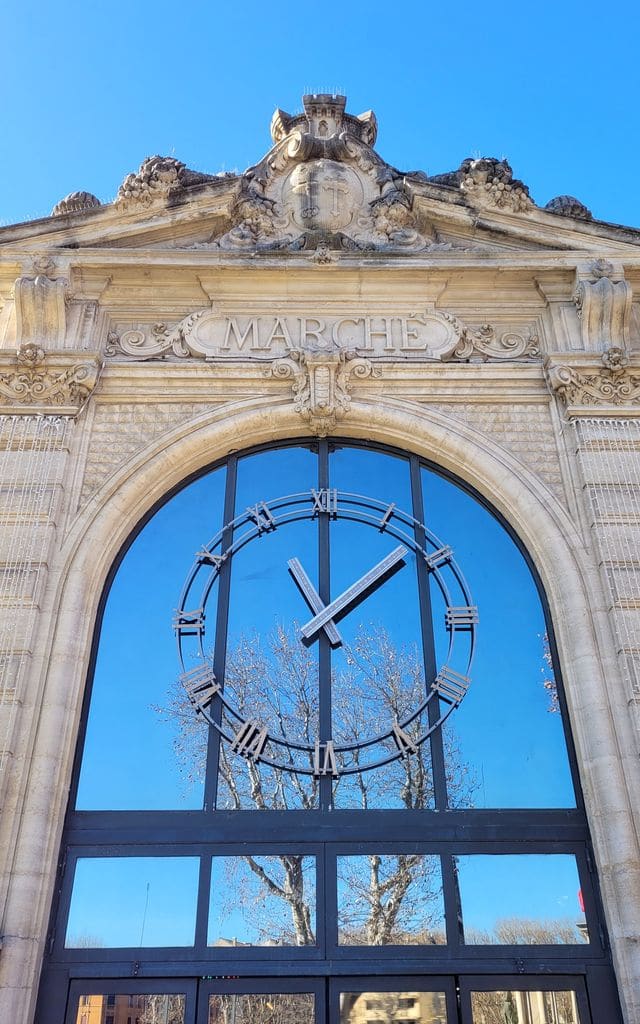 halles-narbonne-marché