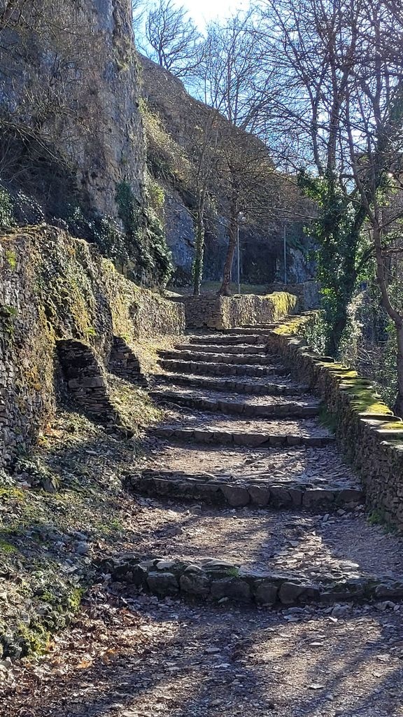 cremieu-balade-pres-de-lyon-panorama