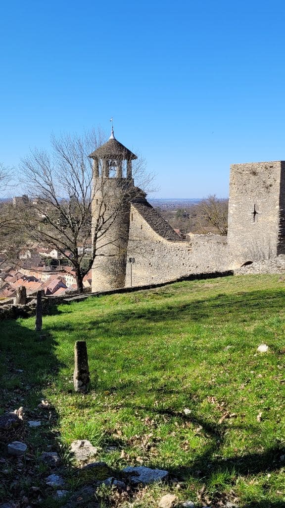 cremieu-balade-pres-de-lyon-vue-panoramique