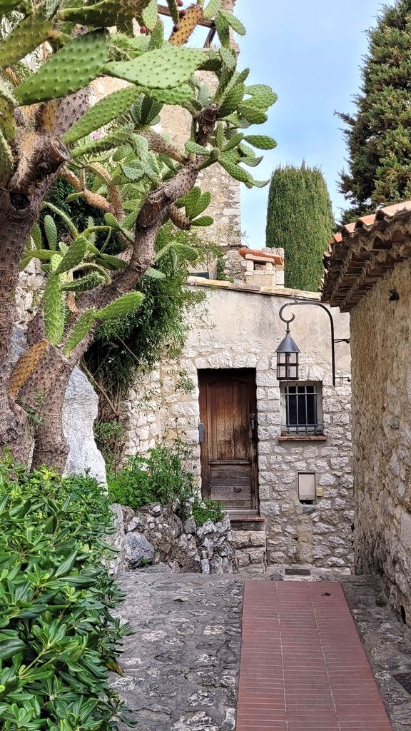 eze-plus-beau-village-de-france