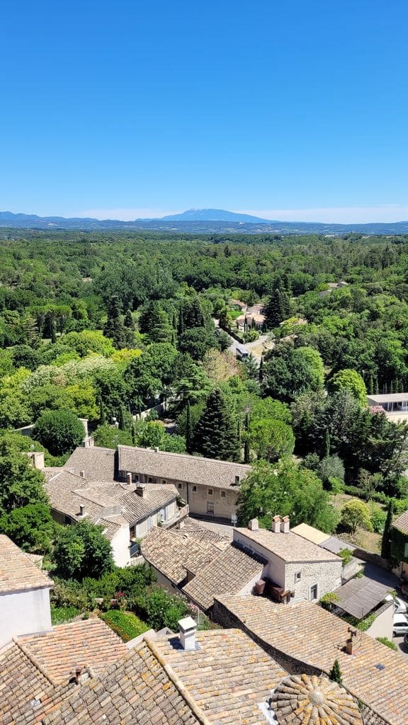 grignan-terrasse-chateau-vue-3