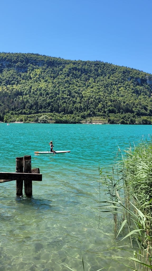 lac-nantua-plage-paddle