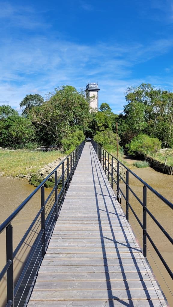 refuge-patiras-ile-estuaire-gironde-23