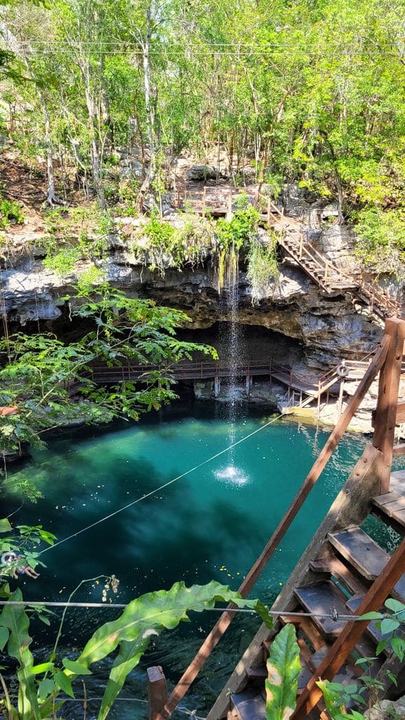 cenote-xcanche-ek-balam