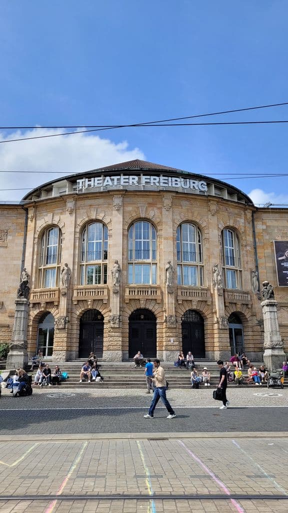 visiter-freiburg-allemagne-theatre