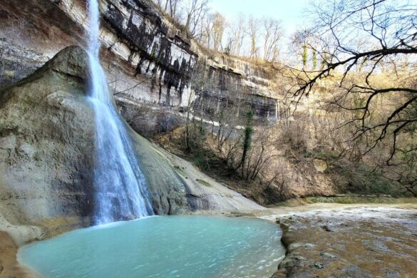 cascade-pain-de-sucre-ain-autour-lyon