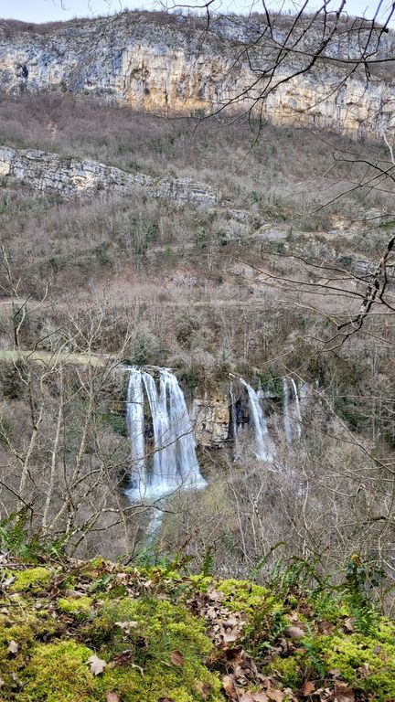 cascade-des-dards-ain-5