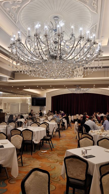 hong-kong-restaurant-maxims-palace-3