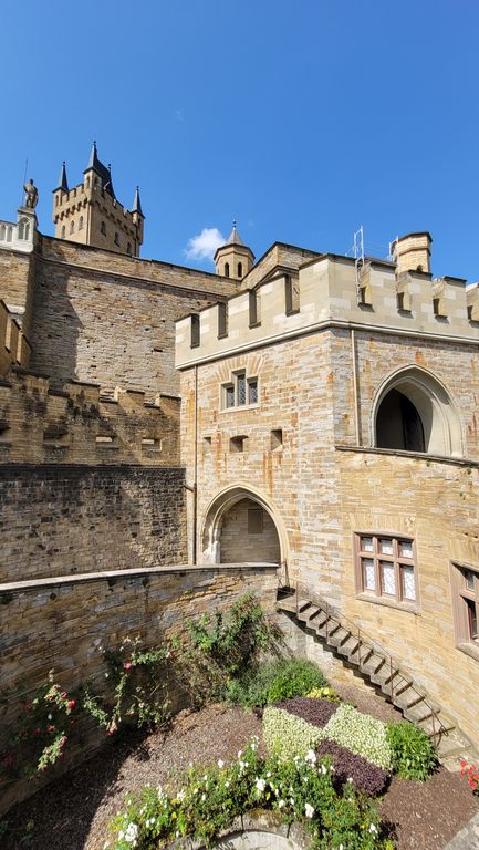 chateau-hohenzollern-foret-noire