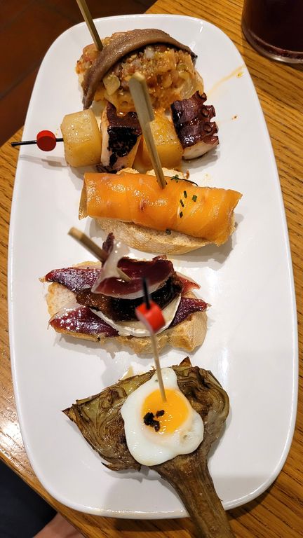 calella-de-palafrugell-pintxos
