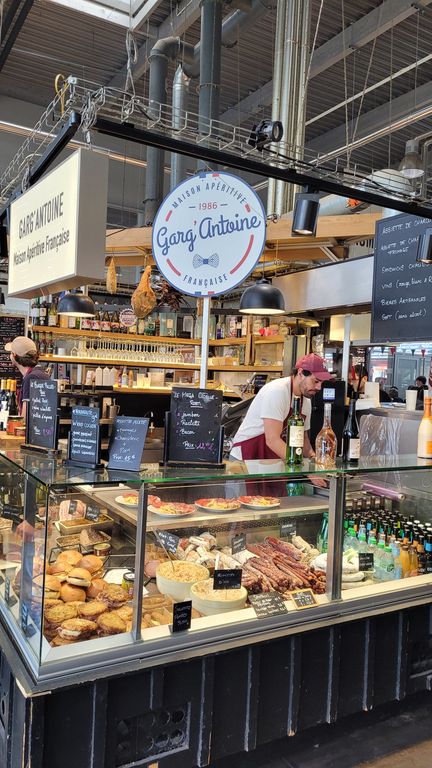 halles-bacalan-foodcourt-bordeaux-4