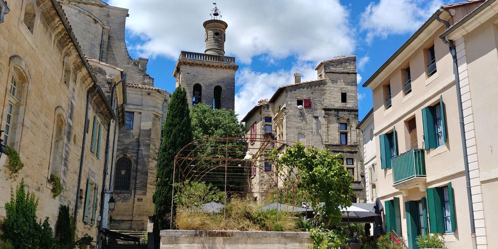 que-visiter-a-uzes-3