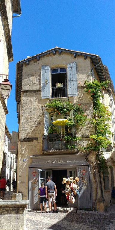uzes-guide-visite-7
