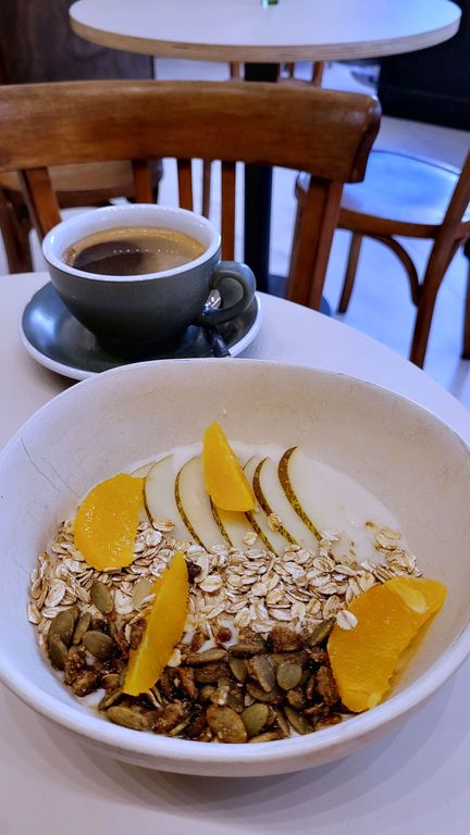 pape-granola-bol-lyon