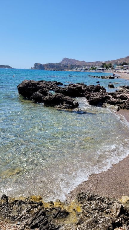 stegna-beach-rhodes-jacuzzi