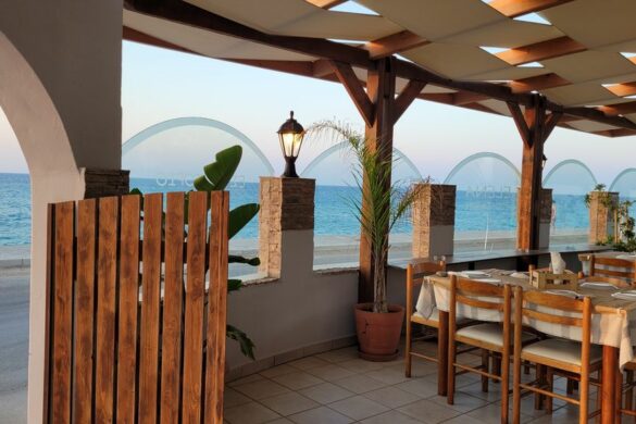 rhodes-elena-fish-restaurant-2