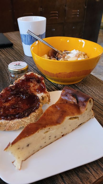 petit-dejeuner-hotel-zoologie-bordeaux-4