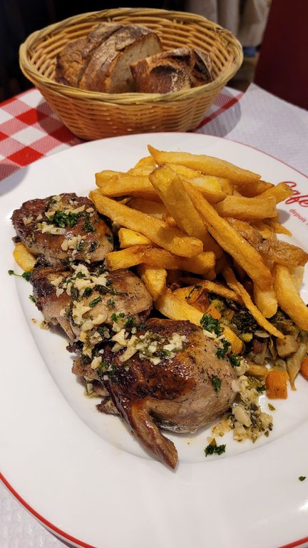 cafe-lobut-bouchon-andouillette