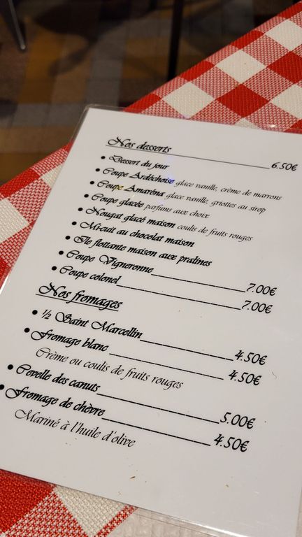 cafe-lobut-menu-desserts
