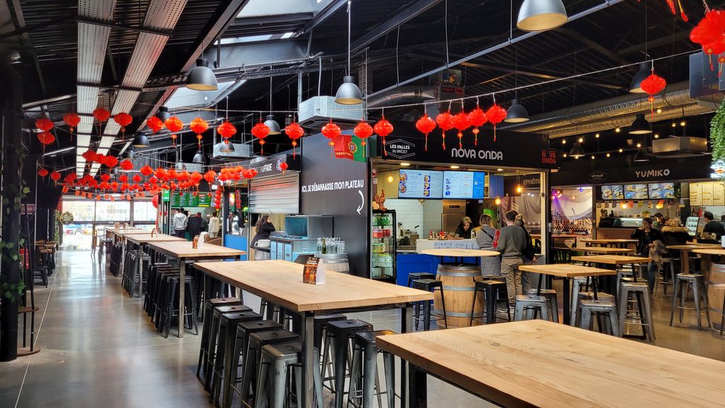 clermont-halles-brezet-foodcourt-4