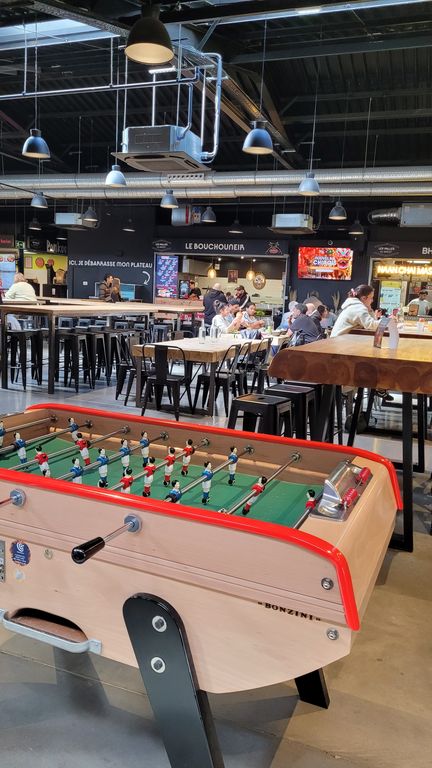 clermont-halles-brezet-foodcourt-5