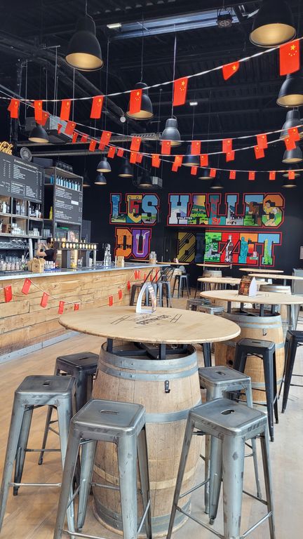 clermont-halles-brezet-foodcourt