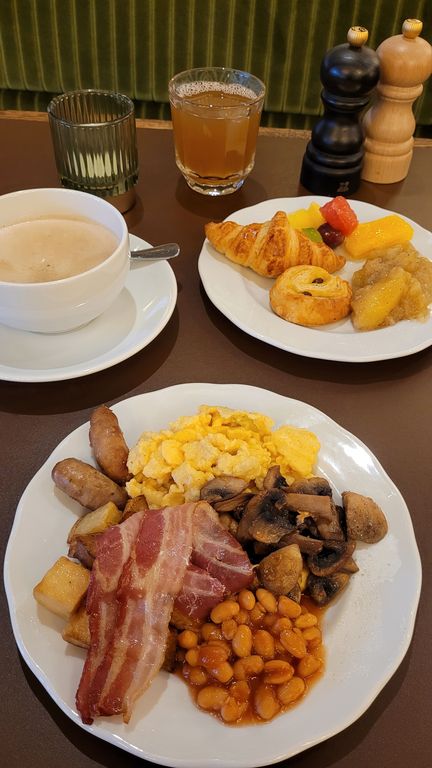 grand-mess-petit-dejeuner-3