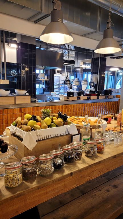 grand-mess-petit-dejeuner-buffet