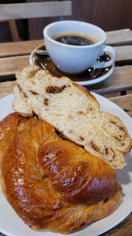 mill-factory-lyon-coffee-shop-patisserie-13