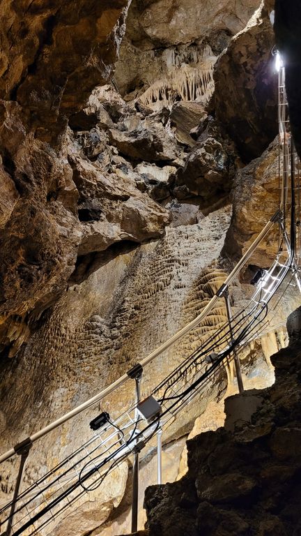 jardin-exotique-grotte-monaco-2