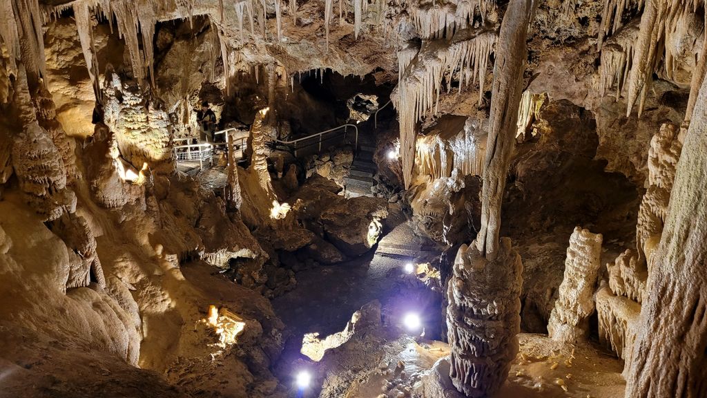 jardin-exotique-grotte-monaco-8